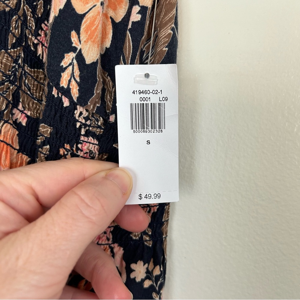 Old Navy Navy Floral Midi Dress with Blush Flowers - Picture 6 of 14